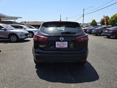 2020 Nissan Rogue Sport S   - Photo 6 - Fortuna, CA 95540
