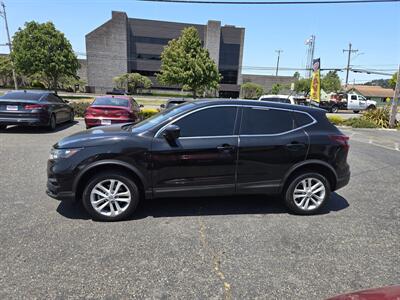 2020 Nissan Rogue Sport S   - Photo 4 - Fortuna, CA 95540