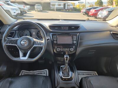 2017 Nissan Rogue SL   - Photo 6 - Fortuna, CA 95540