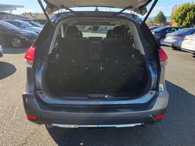 2017 Nissan Rogue SL   - Photo 9 - Fortuna, CA 95540