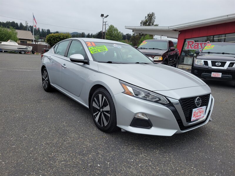 2021 Nissan Altima 2.5 SV   - Photo 1 - Fortuna, CA 95540