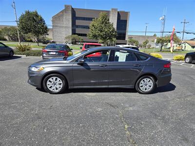 2020 Ford Fusion S   - Photo 4 - Fortuna, CA 95540