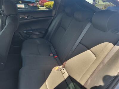 2019 Honda Civic Sport   - Photo 8 - Fortuna, CA 95540
