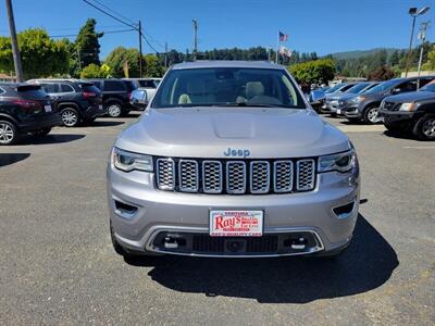 2020 Jeep Grand Cherokee Overland   - Photo 2 - Fortuna, CA 95540