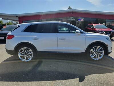 2017 Lincoln MKX Reserve   - Photo 10 - Fortuna, CA 95540