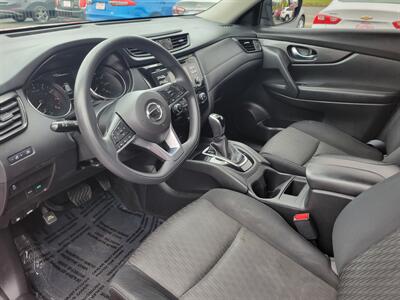 2017 Nissan Rogue S   - Photo 7 - Fortuna, CA 95540