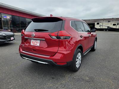 2017 Nissan Rogue S   - Photo 13 - Fortuna, CA 95540