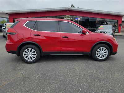 2017 Nissan Rogue S   - Photo 10 - Fortuna, CA 95540