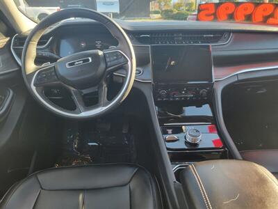 2023 Jeep Grand Cherokee L Limited   - Photo 6 - Fortuna, CA 95540