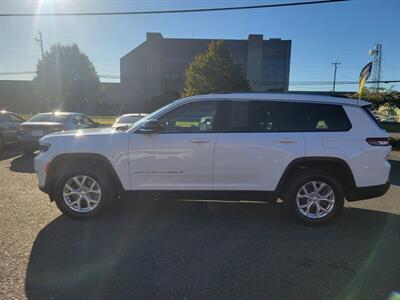 2023 Jeep Grand Cherokee L Limited   - Photo 4 - Fortuna, CA 95540