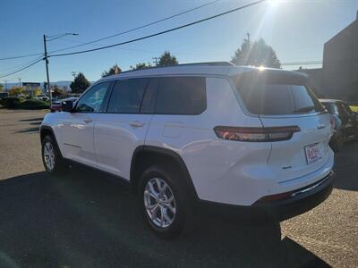 2023 Jeep Grand Cherokee L Limited   - Photo 12 - Fortuna, CA 95540