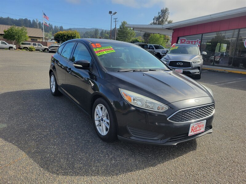 2015 Ford Focus 5 Door Hatch SE's photo