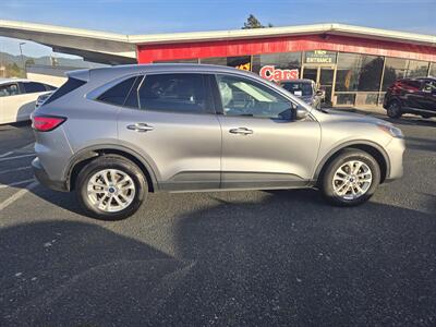 2021 Ford Escape SE   - Photo 10 - Fortuna, CA 95540