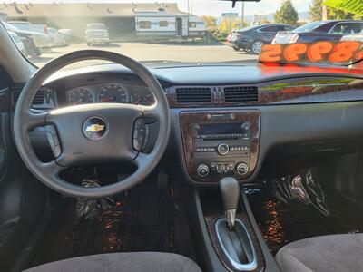2015 Chevrolet Impala Limited LT Fleet   - Photo 6 - Fortuna, CA 95540