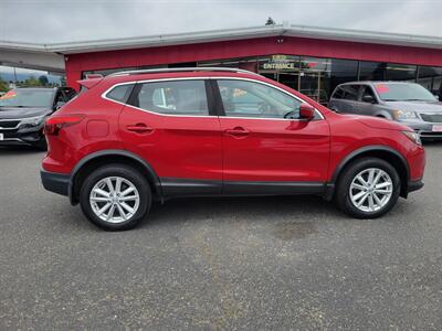 2018 Nissan Rogue Sport SV   - Photo 10 - Fortuna, CA 95540