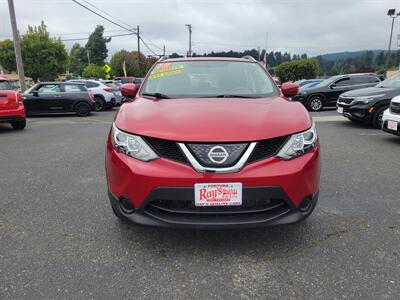 2018 Nissan Rogue Sport SV   - Photo 2 - Fortuna, CA 95540