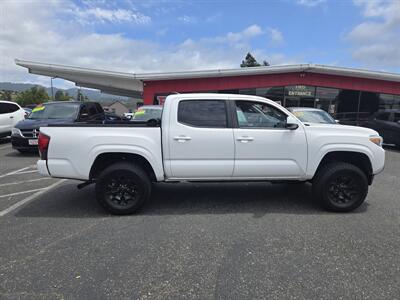 2019 Toyota Tacoma SR5 V6   - Photo 9 - Fortuna, CA 95540