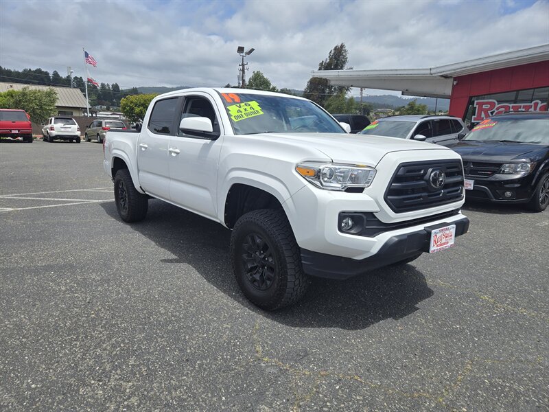 2019 Toyota Tacoma SR5 V6 - Photo 1 - Fortuna, CA 95540