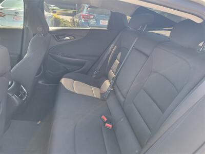 2021 Chevrolet Malibu LT   - Photo 8 - Fortuna, CA 95540