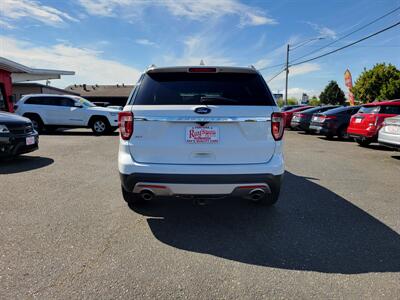 2017 Ford Explorer XLT   - Photo 13 - Fortuna, CA 95540