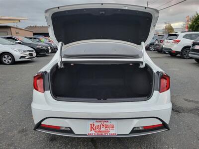 2021 Hyundai SONATA SE - Photo 9 - Fortuna, CA 95540