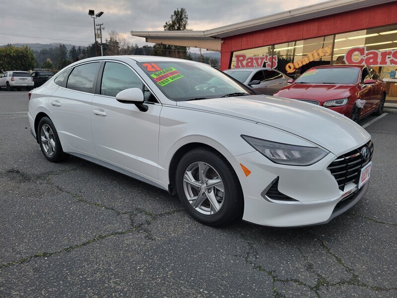 2021 Hyundai SONATA SE  