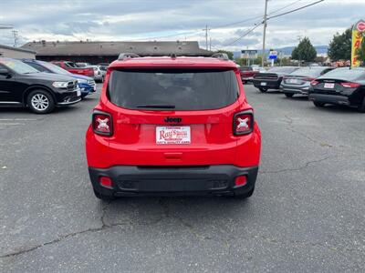 2018 Jeep Renegade Altitude   - Photo 12 - Fortuna, CA 95540