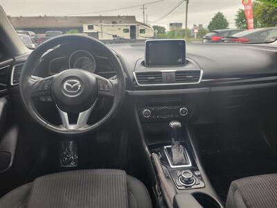 2015 Mazda Mazda3 i Touring - Photo 6 - Fortuna, CA 95540