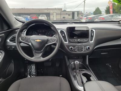 2020 Chevrolet Malibu LT   - Photo 6 - Fortuna, CA 95540