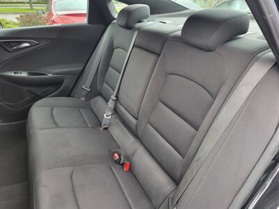 2020 Chevrolet Malibu LT   - Photo 8 - Fortuna, CA 95540