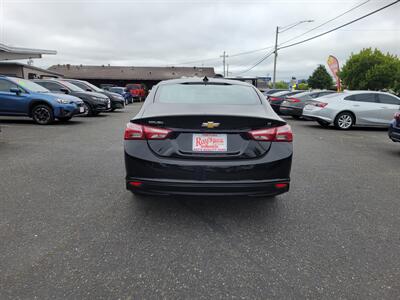 2020 Chevrolet Malibu LT   - Photo 12 - Fortuna, CA 95540
