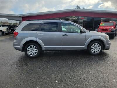2017 Dodge Journey SE   - Photo 10 - Fortuna, CA 95540