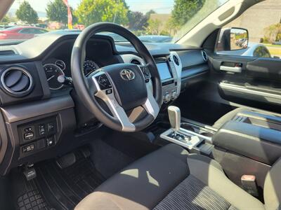 2015 Toyota Tundra SR5   - Photo 7 - Fortuna, CA 95540