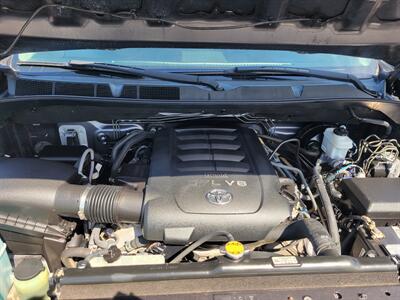 2015 Toyota Tundra SR5   - Photo 5 - Fortuna, CA 95540