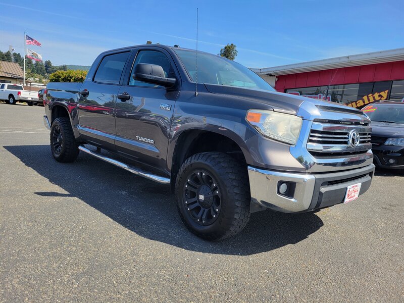 2015 Toyota Tundra SR5 - Photo 1 - Fortuna, CA 95540