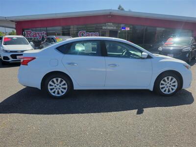 2019 Nissan Sentra S   - Photo 10 - Fortuna, CA 95540