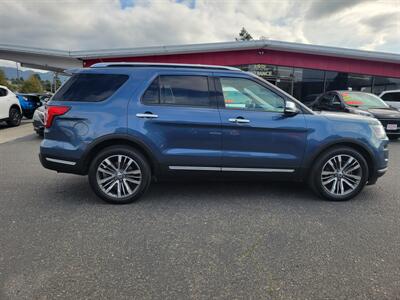 2018 Ford Explorer Platinum   - Photo 11 - Fortuna, CA 95540