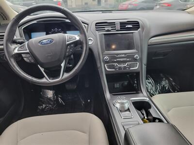 2020 Ford Fusion SE   - Photo 6 - Fortuna, CA 95540