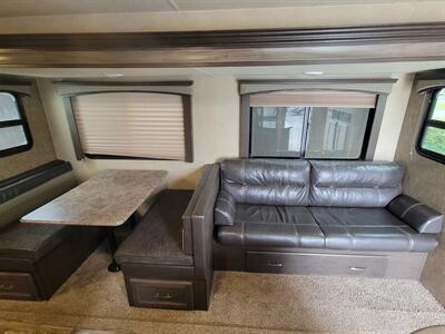 2017 Forest River Sonoma Explorer  290QBS - Photo 4 - Fortuna, CA 95540