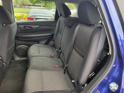 2020 Nissan Rogue S   - Photo 8 - Fortuna, CA 95540