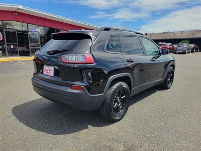 2019 Jeep Cherokee Altitude - Photo 13 - Fortuna, CA 95540