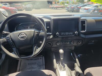 2022 Nissan Frontier SV   - Photo 6 - Fortuna, CA 95540