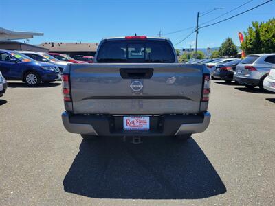 2022 Nissan Frontier SV   - Photo 11 - Fortuna, CA 95540