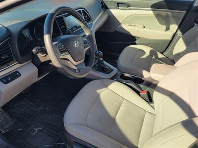 2018 Hyundai ELANTRA SEL - Photo 7 - Fortuna, CA 95540