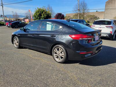 2018 Hyundai ELANTRA SEL - Photo 11 - Fortuna, CA 95540