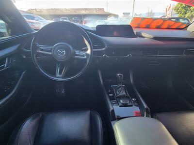 2022 Mazda Mazda3 Hatchback Premium   - Photo 6 - Fortuna, CA 95540