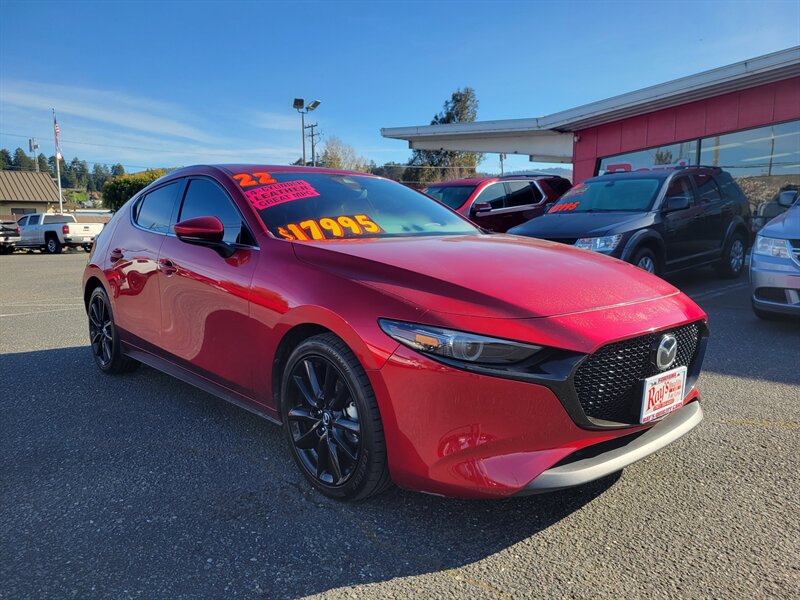 2022 Mazda Mazda3 Hatchback Premium   - Photo 1 - Fortuna, CA 95540