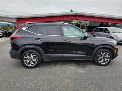 2021 Kia Seltos EX   - Photo 10 - Fortuna, CA 95540