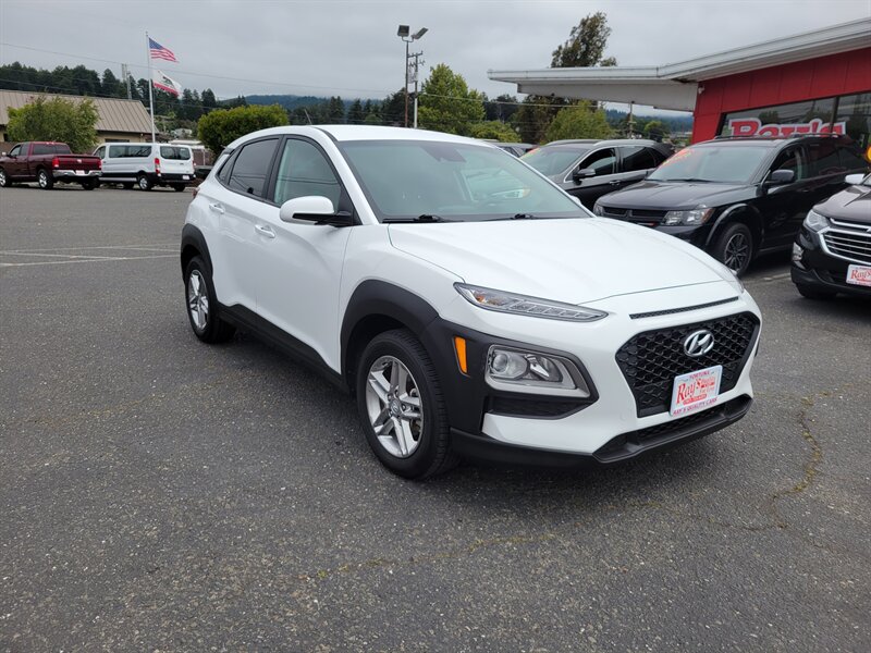 2021 Hyundai KONA SE  
