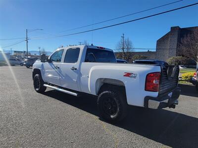 2007 Chevrolet Silverado 2500 LT1 - Photo 10 - Fortuna, CA 95540